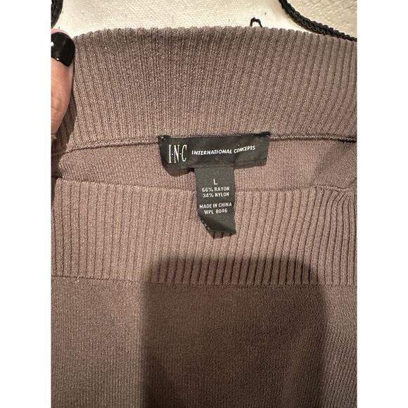 I-N-C Womens Cold Shoulder Bell 3/4 Sleeves Knit Olive Green Top Sz L - Picture 5 of 5